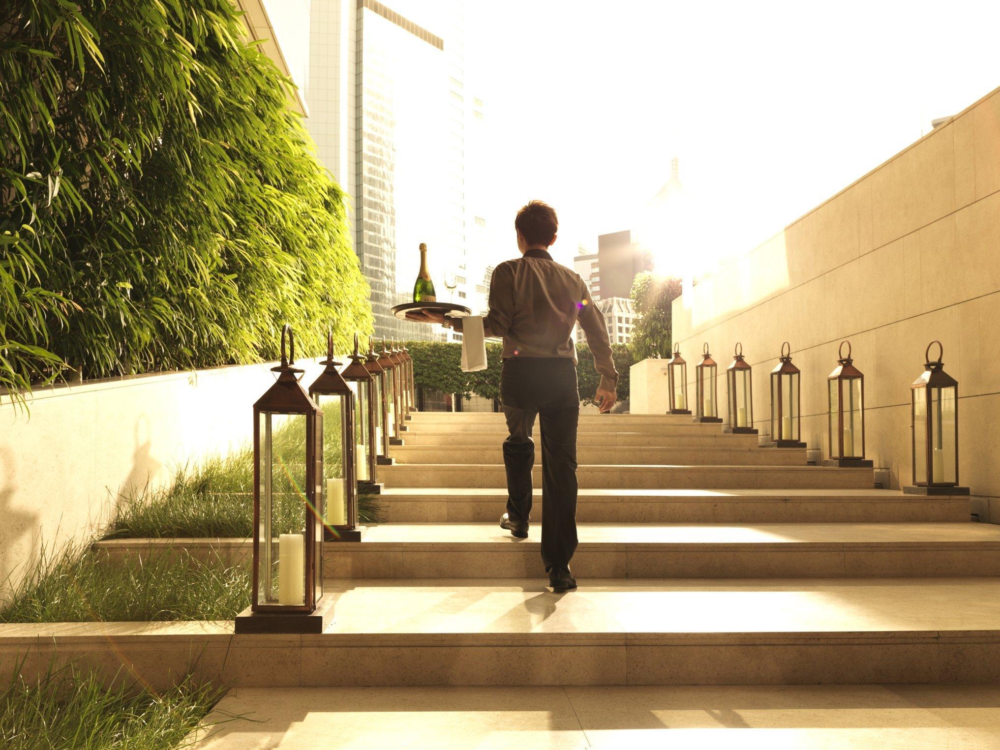 The Upper House Hotel Hong Kong Exterior photo